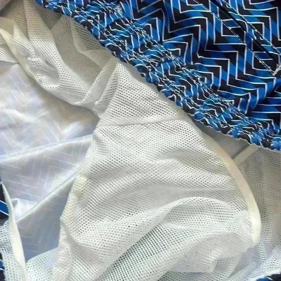🔥LE Shark🔥 | Blue chevron  swim shorts / trunks - Picture 9 of 15